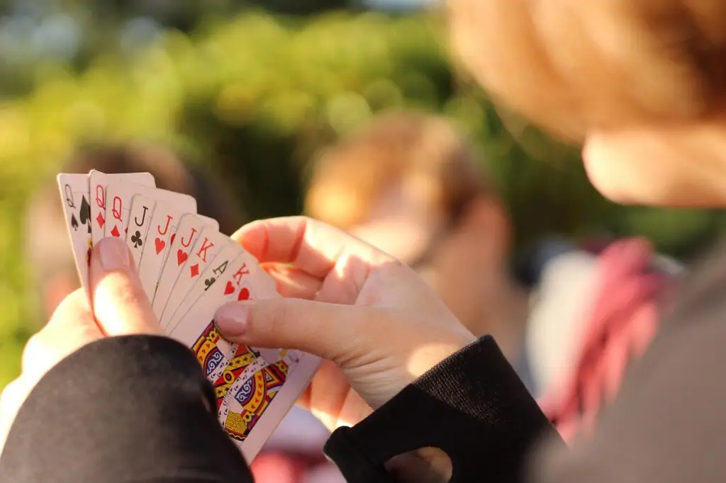 cards, double head, hand, to play, decision, card game, skat, card game, card game, card game, card game, card game